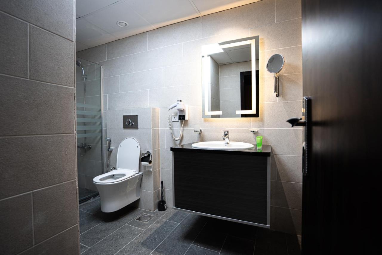 Diamond Hotel Amman Bagian luar foto