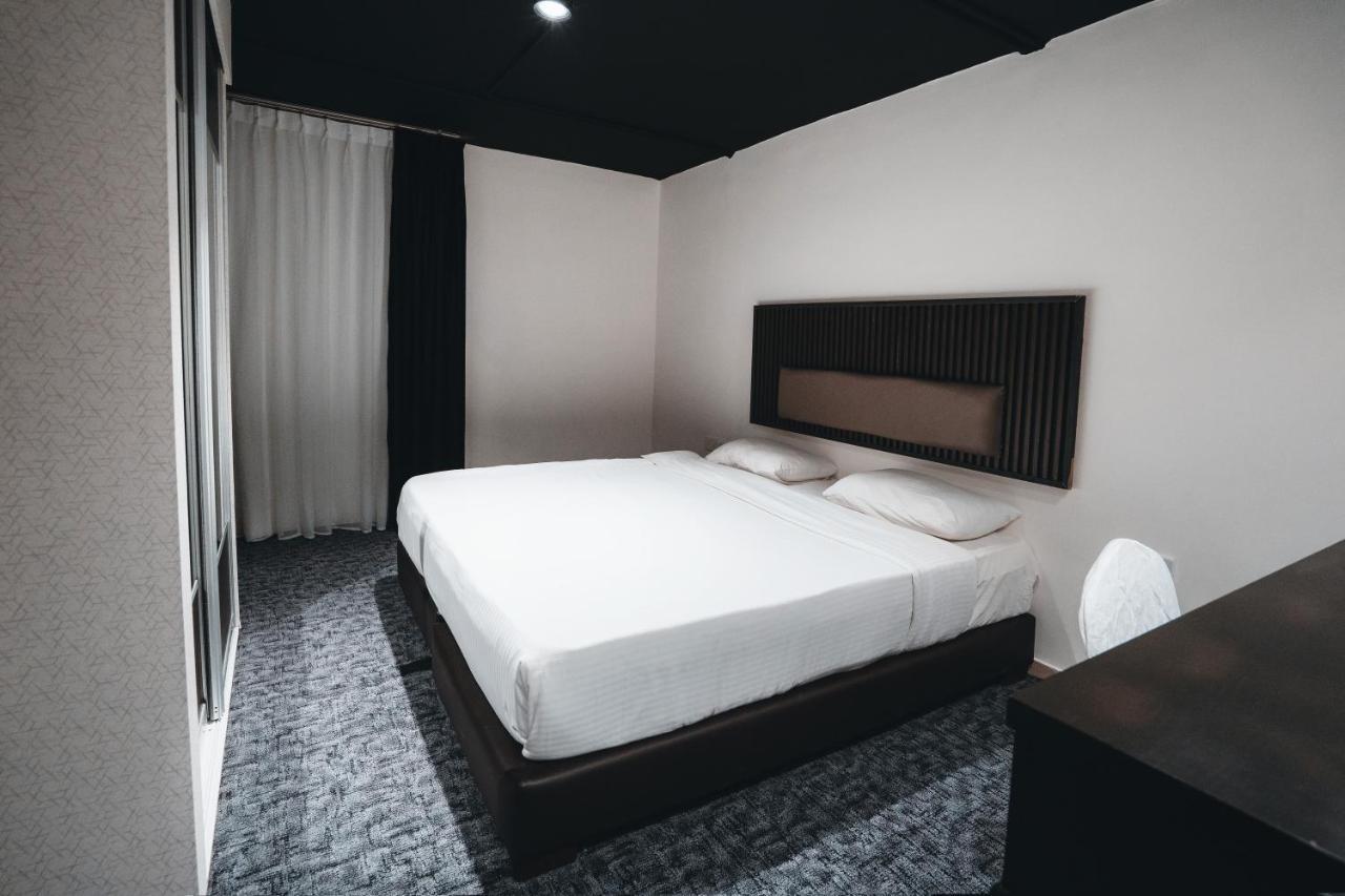 Diamond Hotel Amman Bagian luar foto