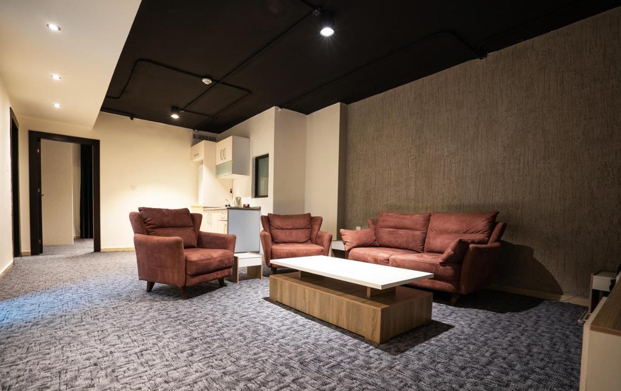 Diamond Hotel Amman Bagian luar foto
