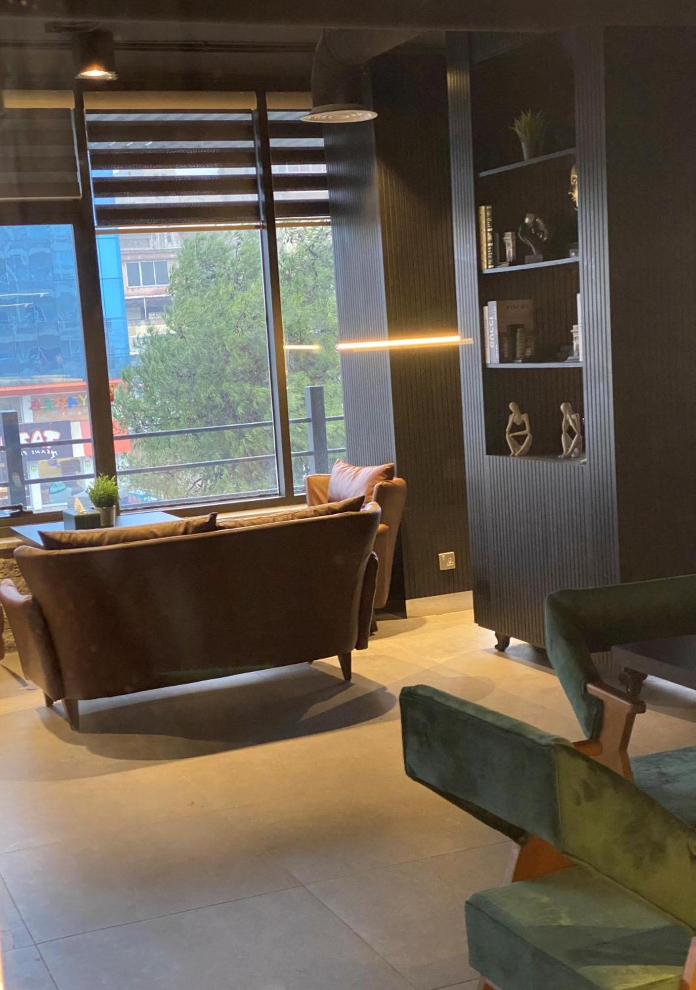 Diamond Hotel Amman Bagian luar foto